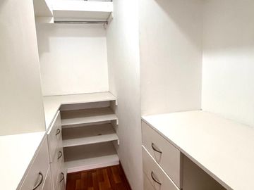 DEPARTAMENTO EN PRIMER PISO