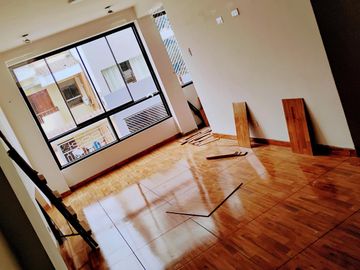 Vendo Departamento en Ate Alpamayo limite La Molina