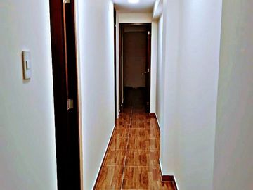 Vendo Departamento en Ate Alpamayo limite La Molina
