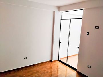 Vendo Departamento en Ate Alpamayo limite La Molina