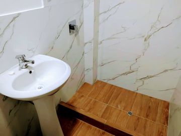 Vendo Departamento en Ate Alpamayo limite La Molina