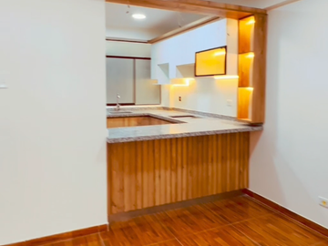 Vendo Departamento ESTRENO  en 3er PISO Ate Alpamayo limite La Molina