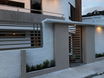 VENTA DE CASA POR ESTRENAR UBICADA EN CHARASOL AZOGUES