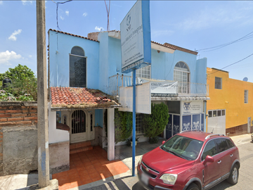 Casa en venta ¡REMATE BANCARIO! -Calle Prolongación Iturbide, Ixtlahuacán del Río, Jalisco.