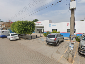 Casa en venta ¡REMATE BANCARIO! -Calle Prolongación Iturbide, Ixtlahuacán del Río, Jalisco.