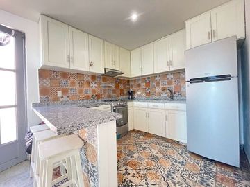 Condo Allende, Estilo Bohemio: Loft Artístico en Barrio Creativo