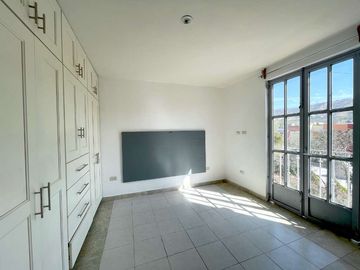 Condo Allende, Estilo Bohemio: Loft Artístico en Barrio Creativo