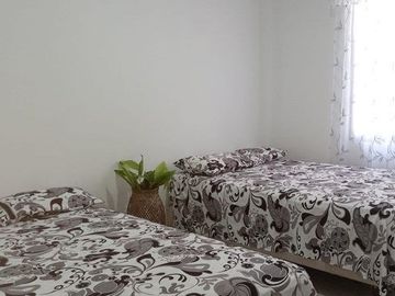 Se Vende Amplia casa en Playas
