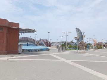 Se Vende Amplia casa en Playas