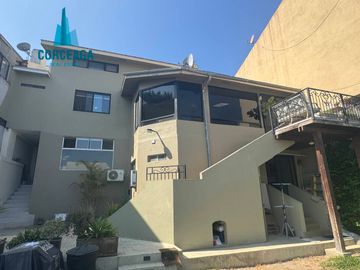 VENTA DE CASA EN COLINAS DE AGUA CALIENTE ZONA DORADA