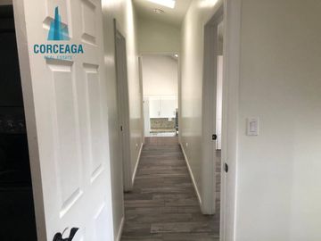VENTA DE CASA EN COLINAS DE AGUA CALIENTE ZONA DORADA