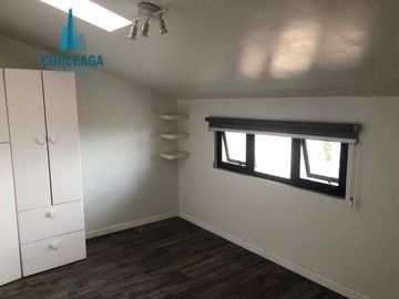 VENTA DE CASA EN COLINAS DE AGUA CALIENTE ZONA DORADA