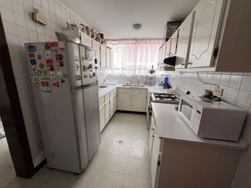 Departamento en Venta, ubicado en La Coruña, Fray Manuel Barreto y Coruña, Área: 137m2, Precio: $120.000