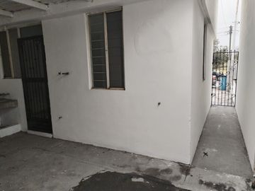 Bonita Casa Col Hacienda Las Margaritas, Apodaca