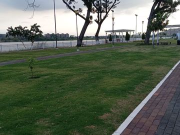 SE VENDE CASA EN PORTÓN DEL RÍO