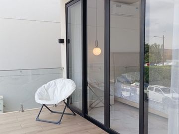 SE VENDE CASA EN PORTÓN DEL RÍO