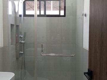 SE VENDE CASA EN PORTÓN DEL RÍO