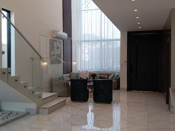 SE VENDE CASA EN PORTÓN DEL RÍO