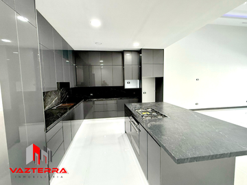 RESIDENCIA EN VENTA BOSQUES DE SAN FRANCISCO