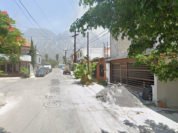 CASA EN VENTA COL RESIDENCIAL CUAUHTEMOC SANTA CATARINA NUEVO LEON