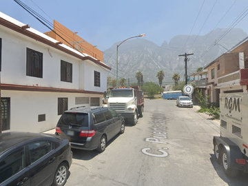 CASA EN VENTA COL RESIDENCIAL CUAUHTEMOC SANTA CATARINA NUEVO LEON