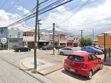 CASA EN VENTA COL RESIDENCIAL CUAUHTEMOC SANTA CATARINA NUEVO LEON