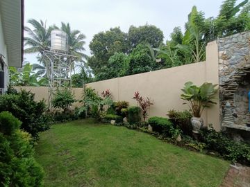 Bungalow House w/ High Ceiling Near Tagaytay at Silang, Cavite