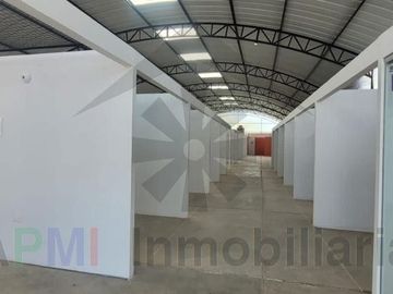ALQUILER DE LOCAL COMERCIAL A FILO DE PISTA CARRETERA PIMENTEL CHICLAYO