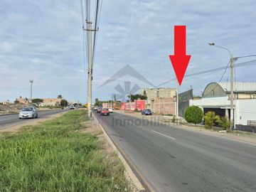 ALQUILER DE LOCAL COMERCIAL A FILO DE PISTA CARRETERA PIMENTEL CHICLAYO