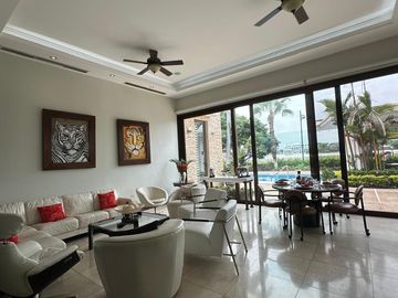 casa en venta isla Mocoli glolf