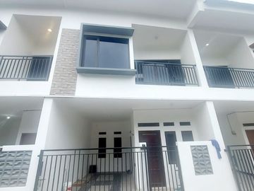 Dijual Rumah Sangat Strategis di Bekasi Barat