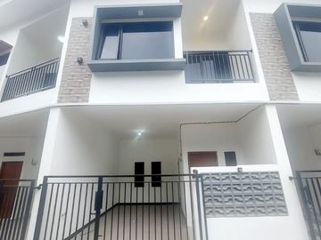 Dijual Rumah Sangat Strategis di Bekasi Barat