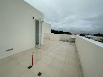 M Residences Capitol Hills | Townhouse For Sale - #8153