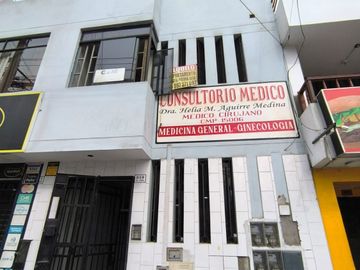 ¡Venta De Amplio Departamento Remodelado En Comas !