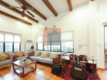 4 Bedroom House for Sale in Maria Luisa Estate Park