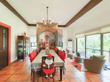 4 Bedroom House for Sale in Maria Luisa Estate Park