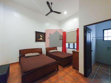 4 Bedroom House for Sale in Maria Luisa Estate Park