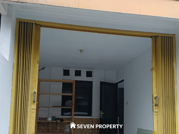 Nice modern house for sale in strategic location in Griya Bukit Jaya, Gunung Putri. P3.028.02.25/WL