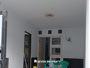Nice modern house for sale in strategic location in Griya Bukit Jaya, Gunung Putri. P3.028.02.25/WL