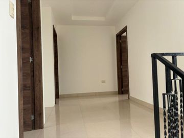 CASA EN VENTA VIA A SALITRE