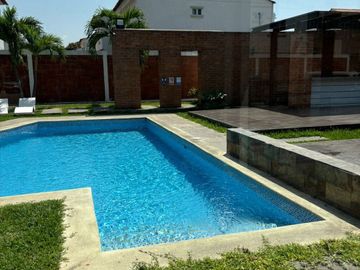 CASA EN VENTA VIA A SALITRE