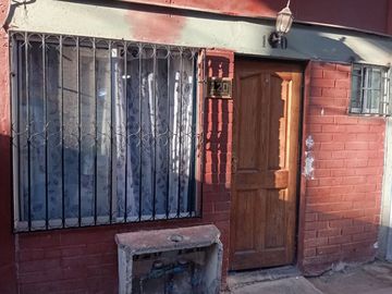 ¡Cómodo y espacioso departamento dúplex en venta en Maipú!