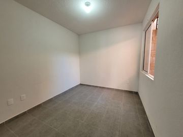 VENTA CASA 3 RECÁMARAS RECIÉN REMODELADA. A 15 MINS DEL AIFA