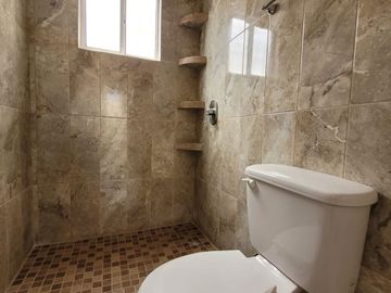 VENTA CASA 3 RECÁMARAS RECIÉN REMODELADA. A 15 MINS DEL AIFA