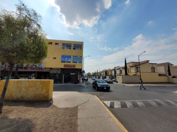 VENTA CASA 3 RECÁMARAS RECIÉN REMODELADA. A 15 MINS DEL AIFA