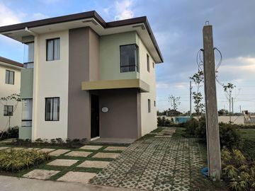 3 Bedroom House and Lot for Sale in Vermont Settings near Clark and Subic Pampanga