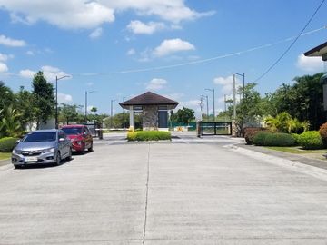 3 Bedroom House and Lot for Sale in Vermont Settings near Clark and Subic Pampanga