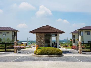 3 Bedroom House and Lot for Sale in Vermont Settings near Clark and Subic Pampanga
