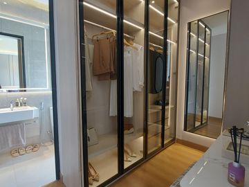 Lacovia Fontis Lakevilla Rumah Mewah Aman Nyaman di Cisauk BSD