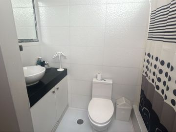 Hermosa Residencia en venta en Condominio Privado